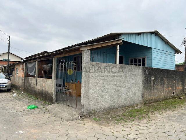 #1834 - Casa para Venda em Navegantes - SC - 3