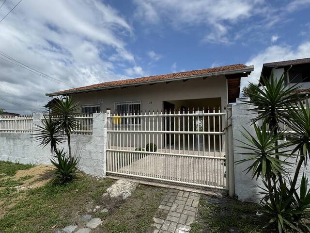 #1846 - Casa para Locação em Navegantes - SC - 2