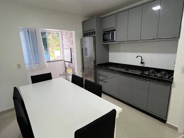 #1852 - Apartamento para Locação em Penha - SC - 2