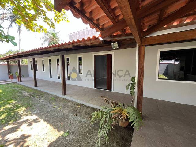 #1857 - Casa para Locação em Navegantes - SC - 2