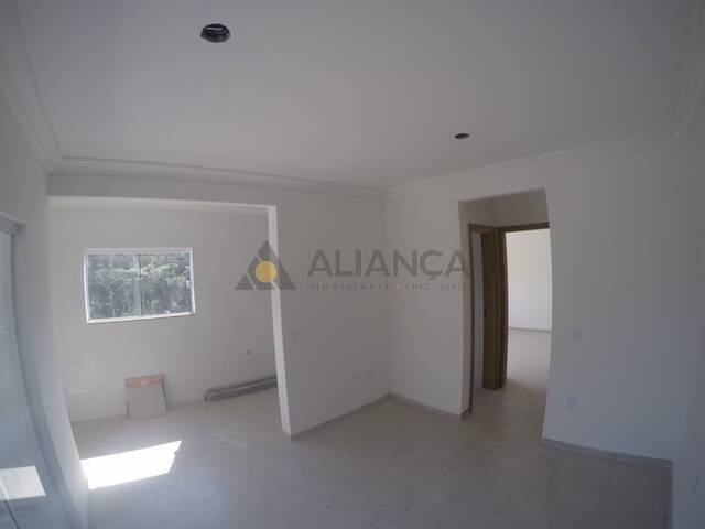 Apartamento à venda com 2 quartos, 57m² - Foto 6