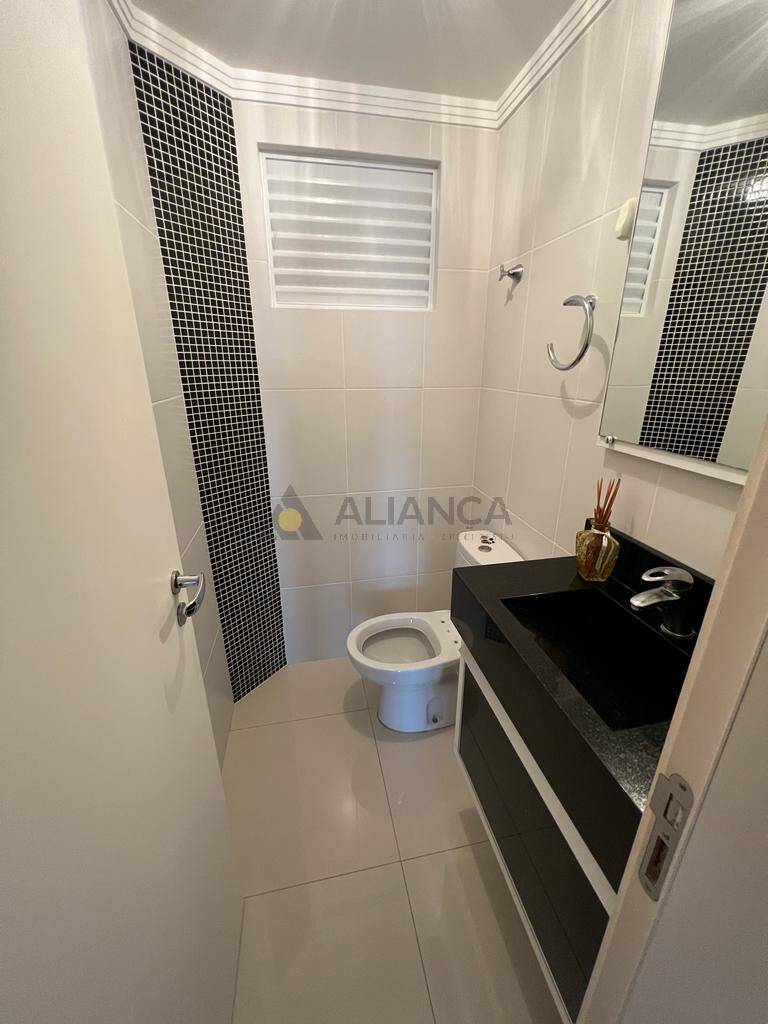 Apartamento à venda com 3 quartos, 156m² - Foto 15