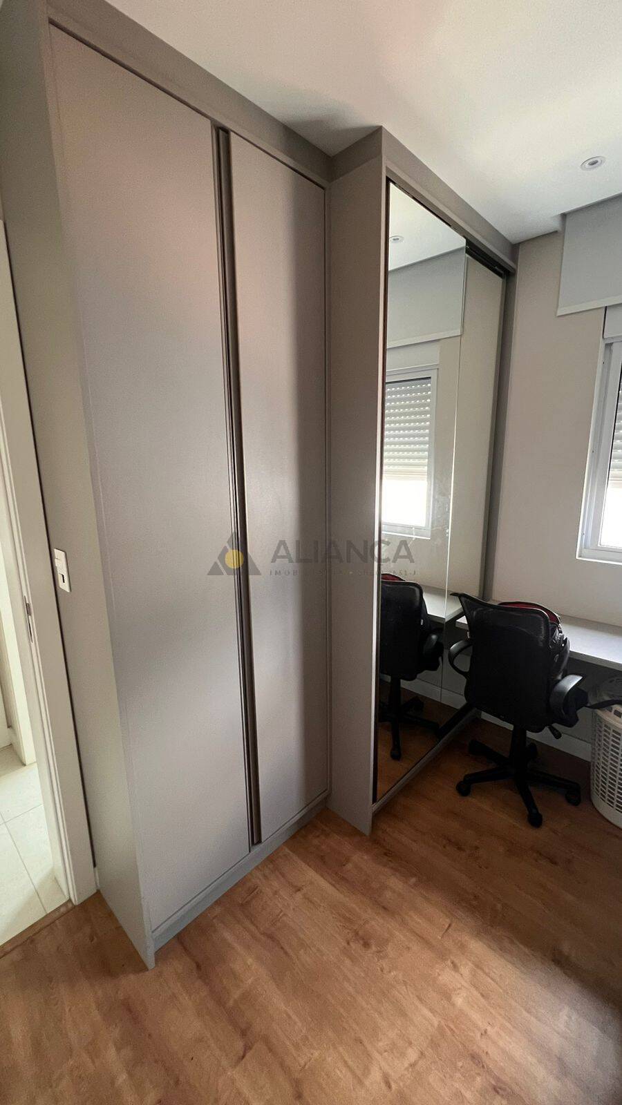 Apartamento à venda com 2 quartos, 80m² - Foto 8