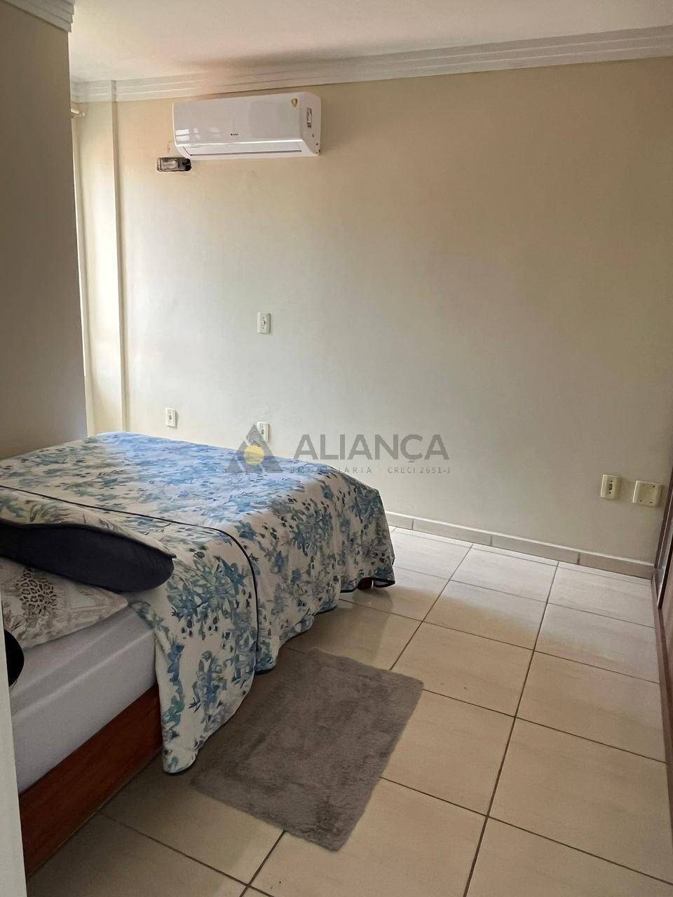 Apartamento à venda com 2 quartos, 65m² - Foto 7