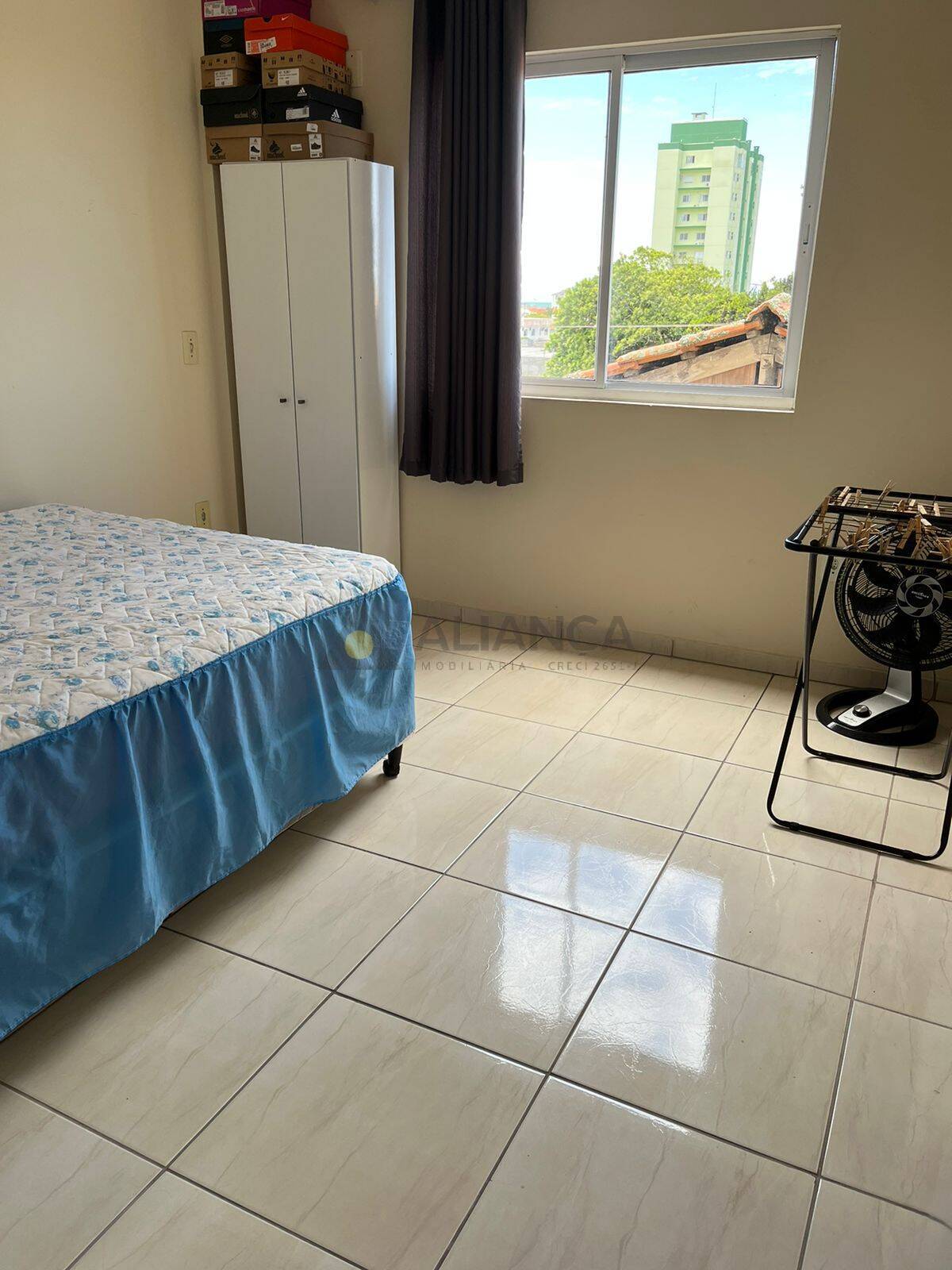 Apartamento à venda com 2 quartos, 65m² - Foto 10