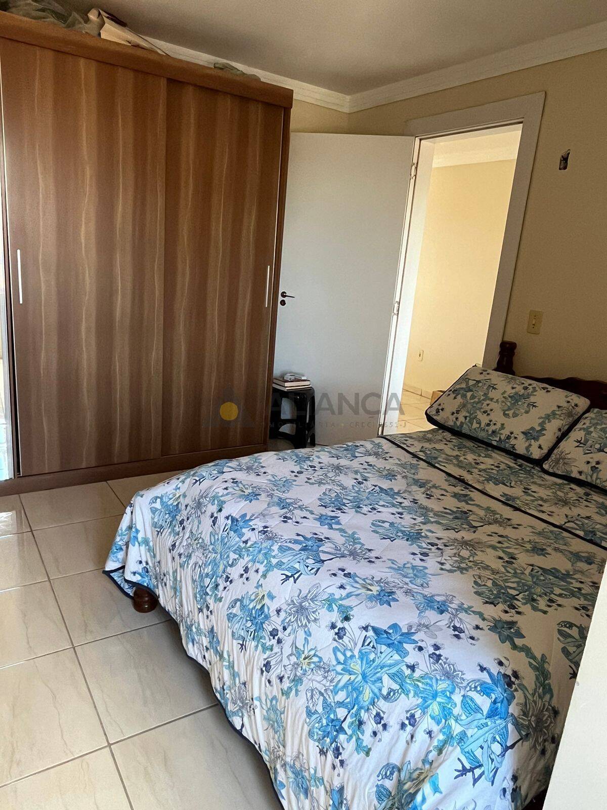 Apartamento à venda com 2 quartos, 65m² - Foto 8