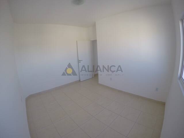 Apartamento à venda com 2 quartos, 63m² - Foto 6