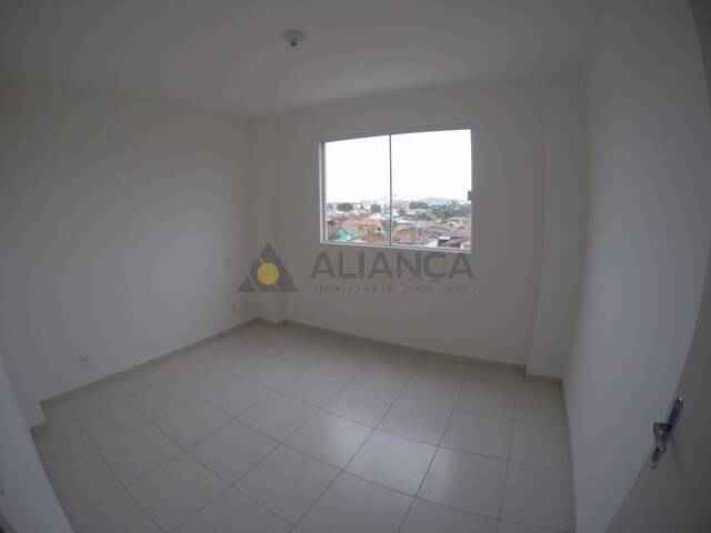 Apartamento à venda com 2 quartos, 52m² - Foto 3