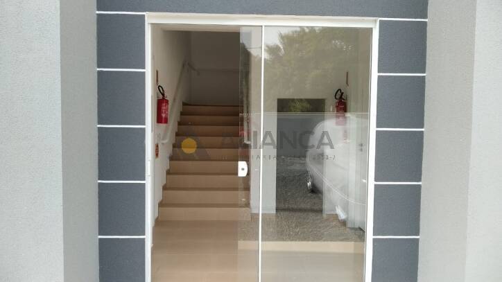 Apartamento à venda com 2 quartos, 60m² - Foto 12