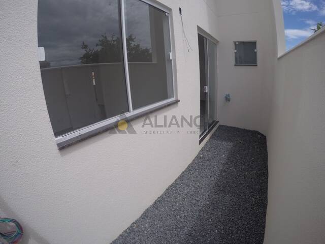 Apartamento à venda com 2 quartos, 61m² - Foto 12